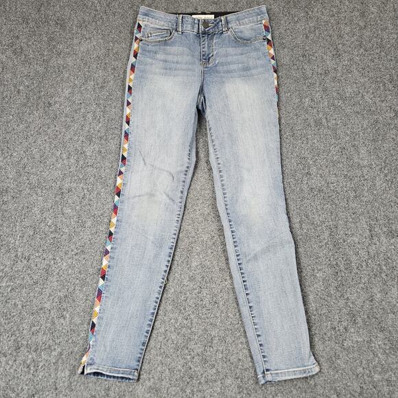 Knox Rose Jeans Size 4 Straight Aztec Boho Side Trim Skinny Light Wash Denim - Picture 1 of 9